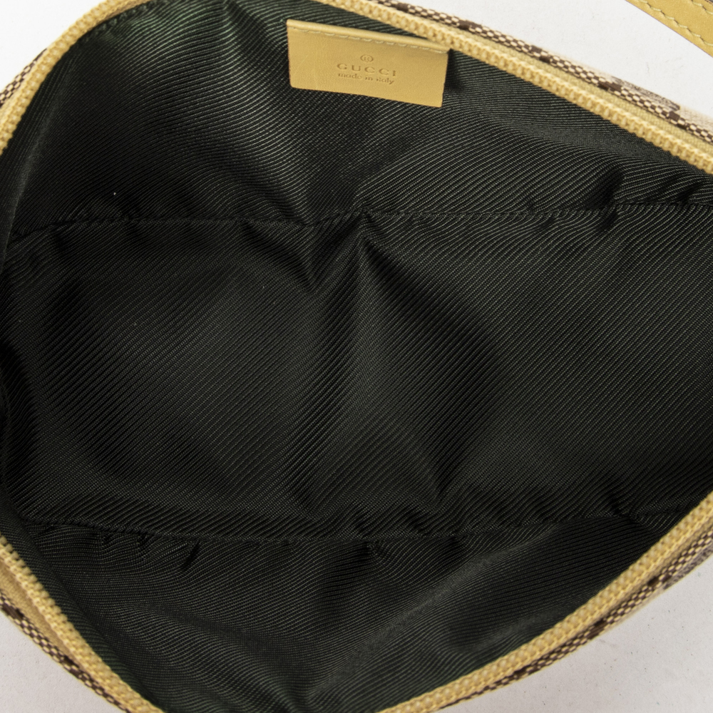Gucci Boat Pochette - Picture 9 of 10